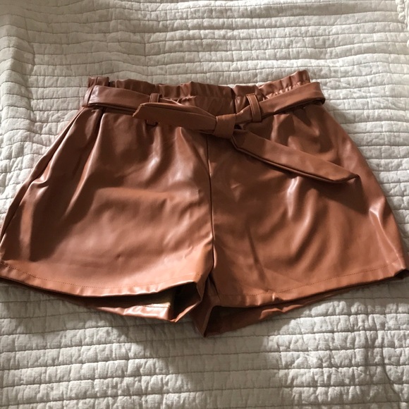 Brown faux leather shorts - Picture 1 of 4